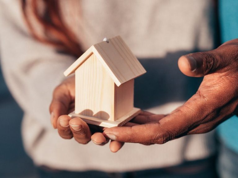 How Much Deposit Do I Need as a Single First Home Buyer in Australia?
