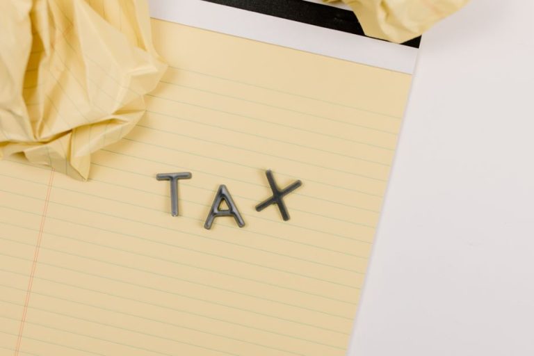 What Is the Tax Free Threshold in Australia and How Does It Work?
